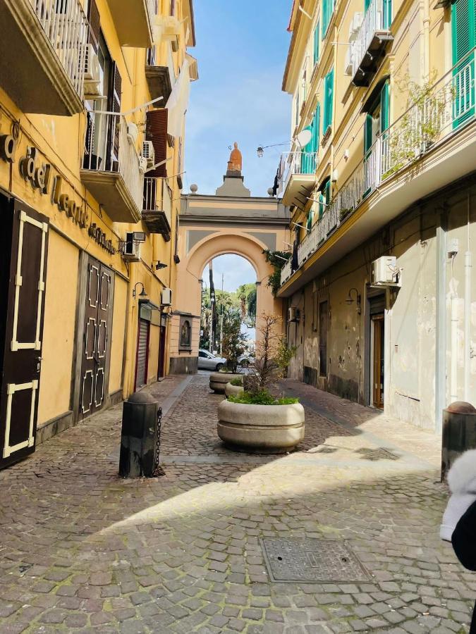 La Casa Di Nonna Cristina Villa กาสเตลลัมมาเร ดิ สตาเบีย ภายนอก รูปภาพ